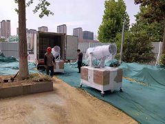 鄭州河南一建項目2臺30米半自動霧炮抵達現(xiàn)場