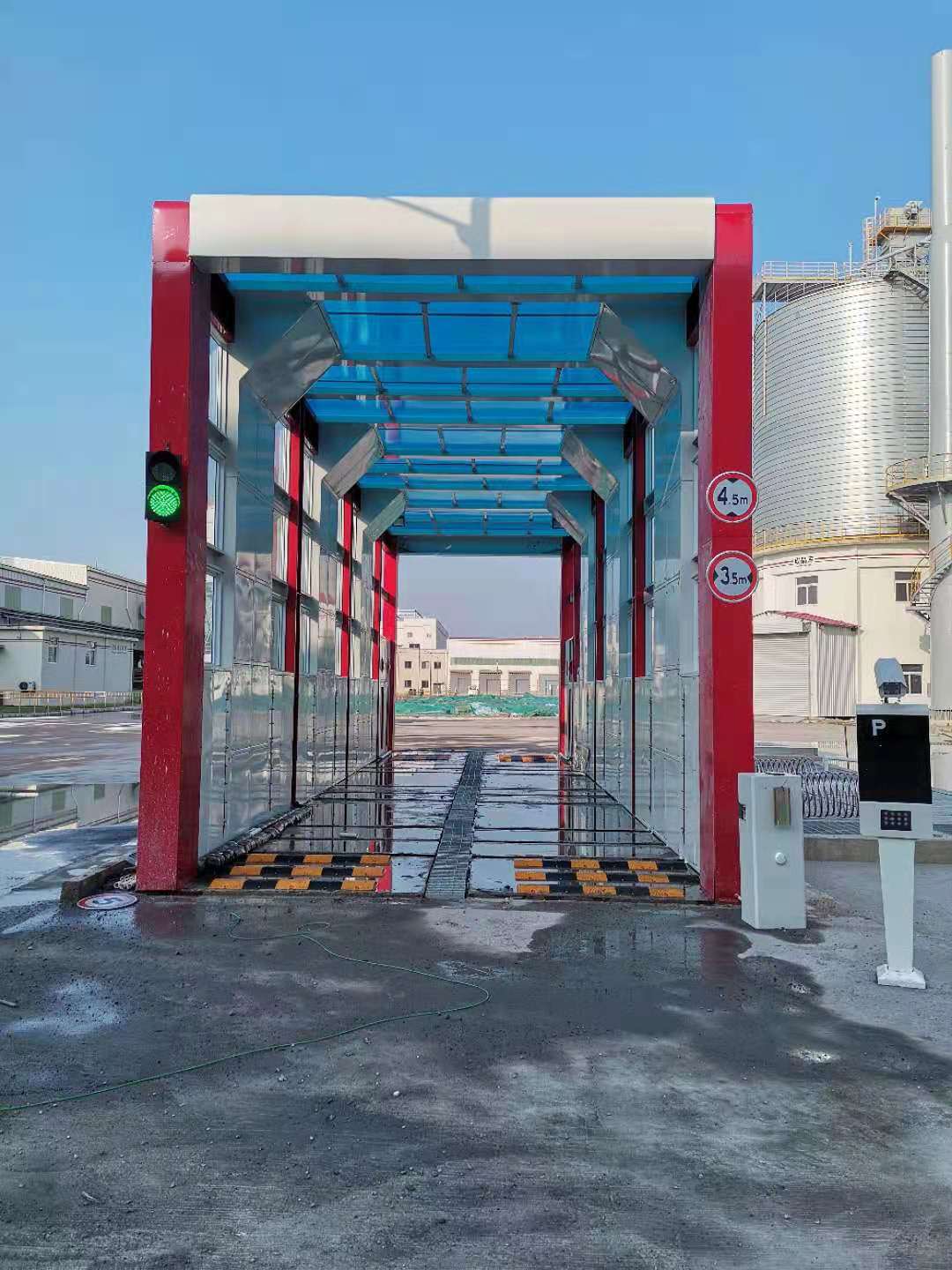 18米龍門洗車機(jī),洗車機(jī)廠家